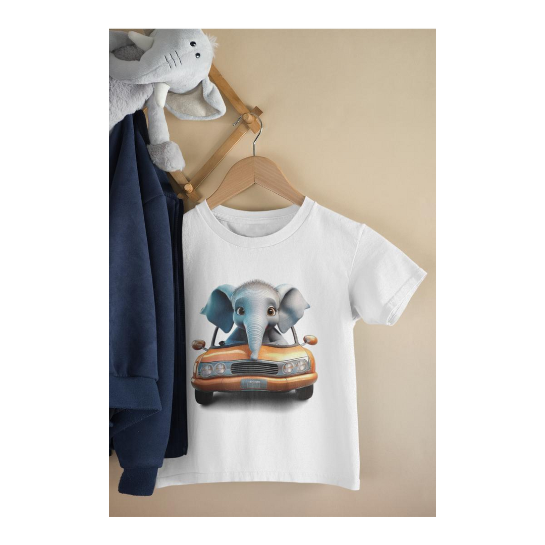 Kinder T-Shirt Elefant auf dem Auto