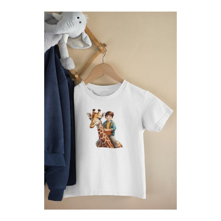 Kinder T-Shirt Junge auf Giraffe