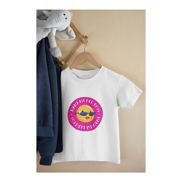 Kinder T-Shirt Mama ist der Boss